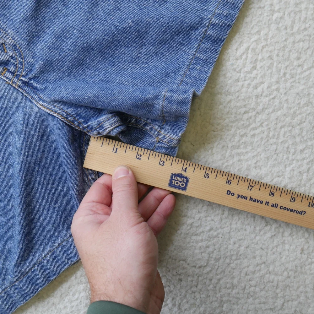 Vintage Levi's Shorts Mens Size 50 Loose Fit 90s Jean Blue Denim High-Rise 545